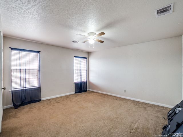212 Springtree Trail, Cibolo, TX 78108