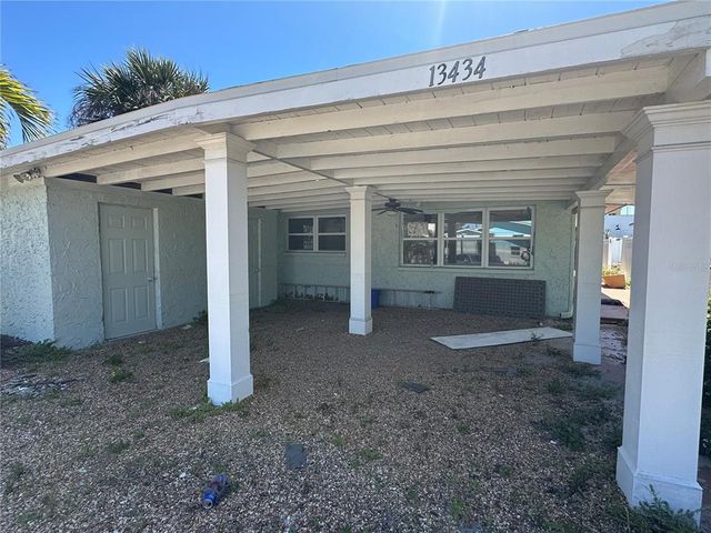 13434 1ST ST E, Madeira Beach, FL 33708