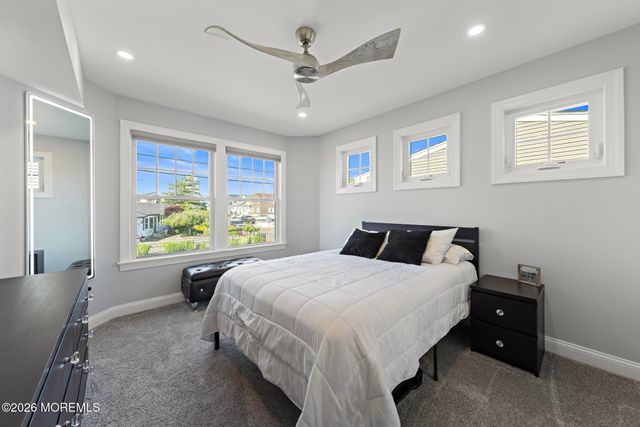 41 Harry Drive, Beach Haven West, NJ 08050