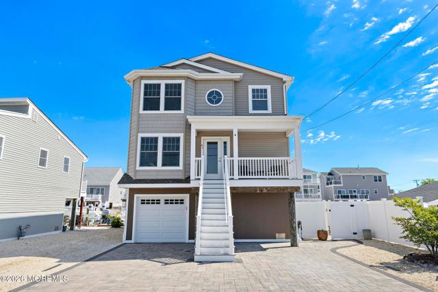 41 Harry Drive, Beach Haven West, NJ 08050