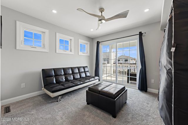 41 Harry Drive, Beach Haven West, NJ 08050