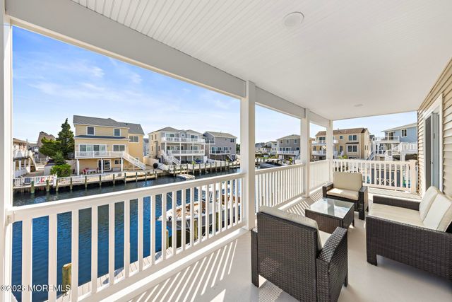 41 Harry Drive, Beach Haven West, NJ 08050