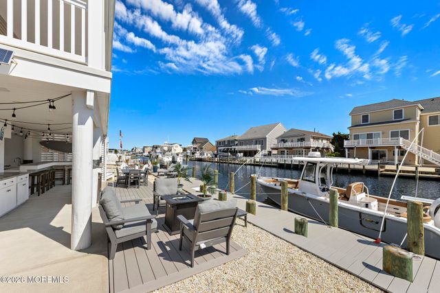41 Harry Drive, Beach Haven West, NJ 08050