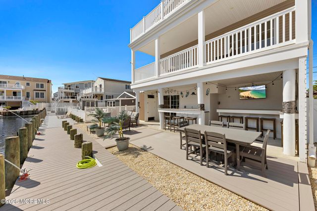 41 Harry Drive, Beach Haven West, NJ 08050