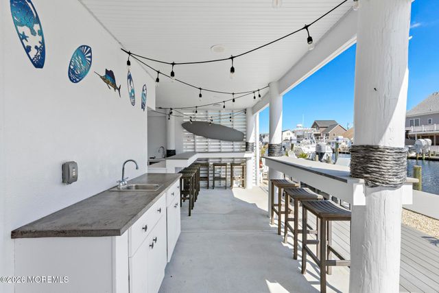 41 Harry Drive, Beach Haven West, NJ 08050