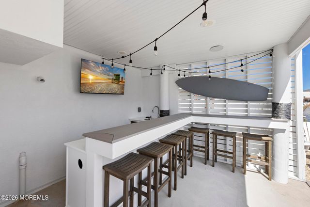 41 Harry Drive, Beach Haven West, NJ 08050