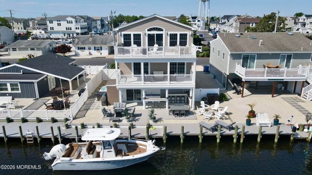 41 Harry Drive, Beach Haven West, NJ 08050