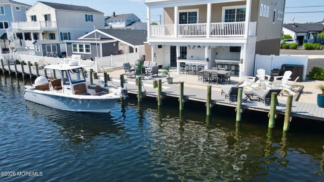 41 Harry Drive, Beach Haven West, NJ 08050