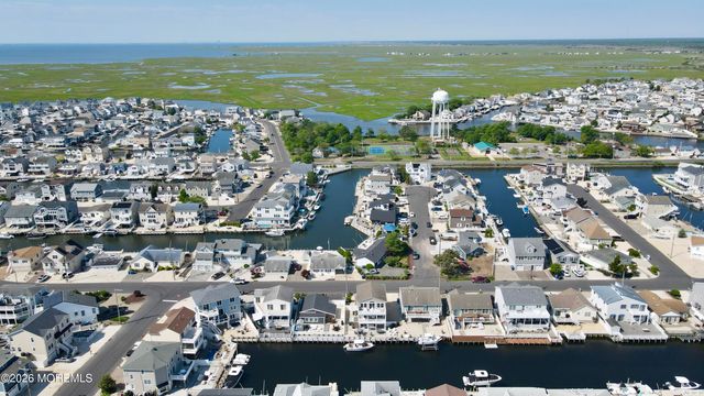 41 Harry Drive, Beach Haven West, NJ 08050