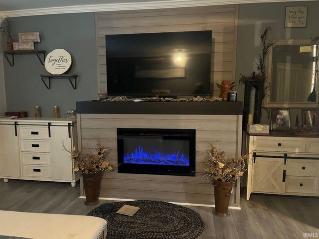 2004 Forbes Road, Vincennes, IN 47591