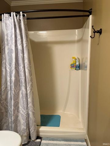 2004 Forbes Road, Vincennes, IN 47591