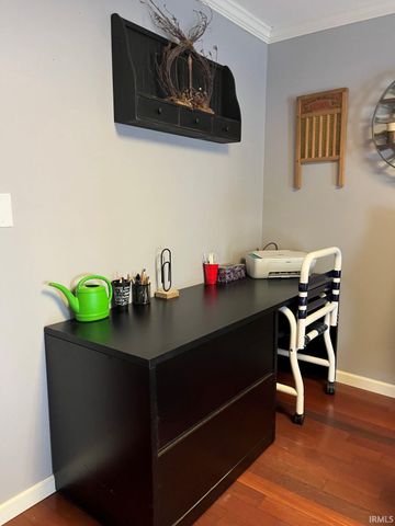 2004 Forbes Road, Vincennes, IN 47591