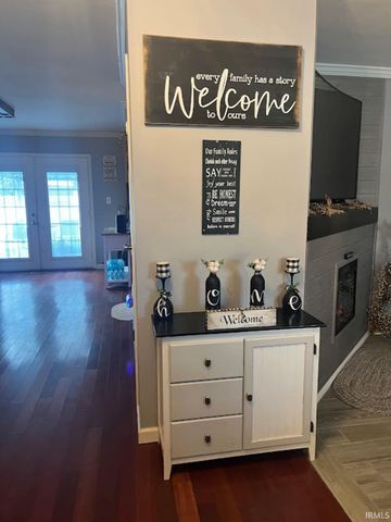 2004 Forbes Road, Vincennes, IN 47591