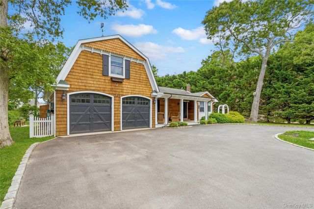 345 Bartley Road, Mattituck, NY 11952
