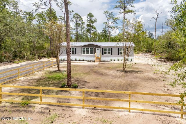 230 REDEYE Road, Florahome, FL 32140
