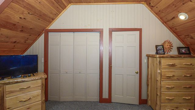18 Charles Road, Conway, NH 03813