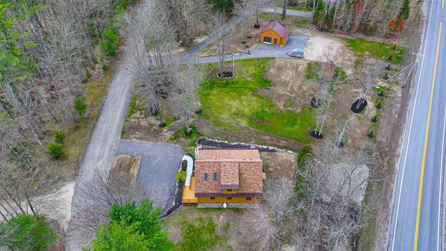 18 Charles Road, Conway, NH 03813