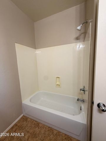 42424 N GAVILAN PEAK Parkway 39104, Anthem, AZ 85086