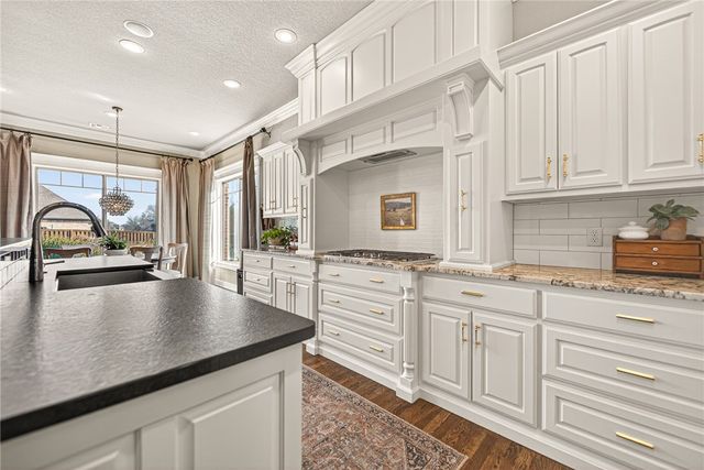 471 Trailwood Court, Centerton, AR 72719