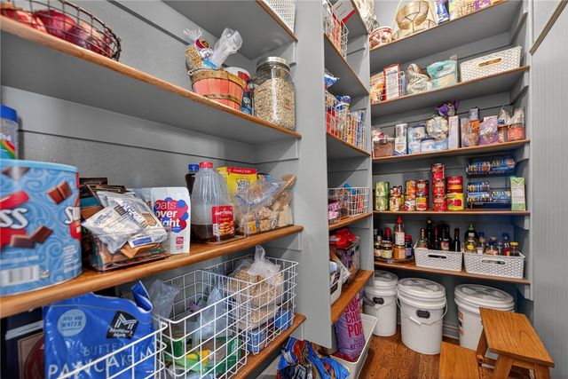 471 Trailwood Court, Centerton, AR 72719