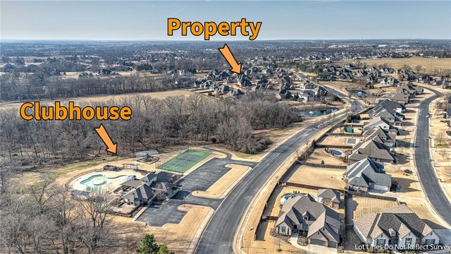 471 Trailwood Court, Centerton, AR 72719