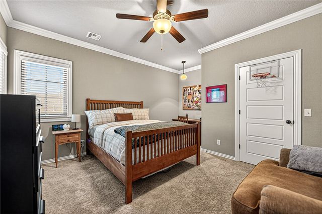 471 Trailwood Court, Centerton, AR 72719