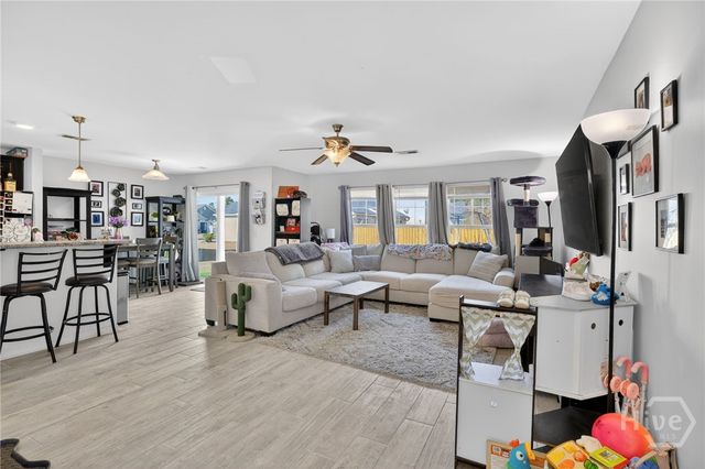 94 Burnt Oak Road, Port Wentworth, GA 31407