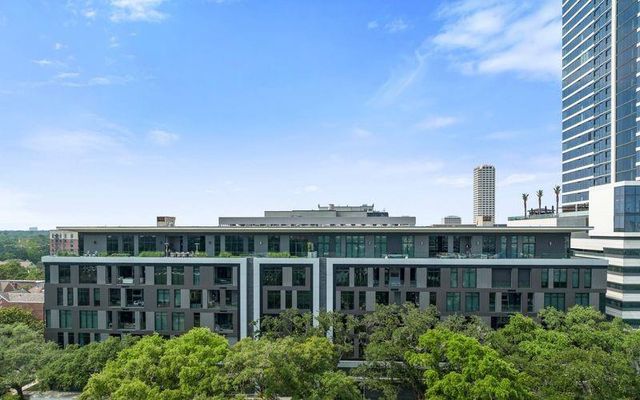 2710 Steel Street 405, Houston, TX 77098
