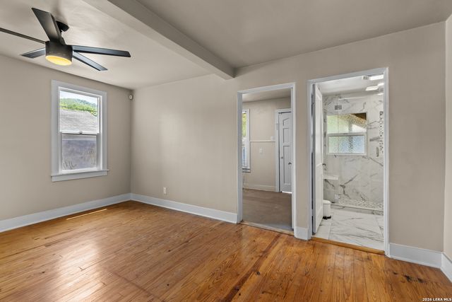 914 Halliday Ave, San Antonio, TX 78210