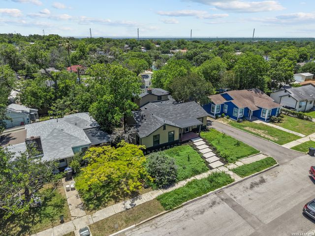 914 Halliday Ave, San Antonio, TX 78210
