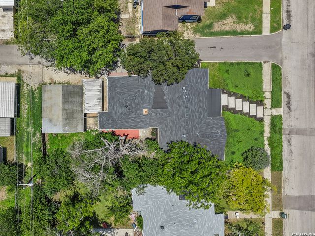 914 Halliday Ave, San Antonio, TX 78210