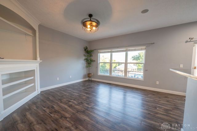 1672 Big Bear Drive, Washington Twp, OH 45458