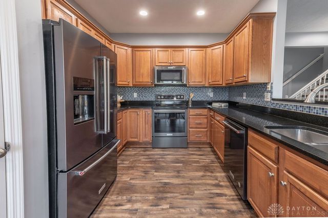 1672 Big Bear Drive, Washington Twp, OH 45458