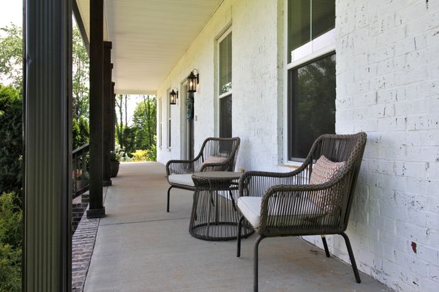 5142 Cross Plains Rd, White House, TN 37188