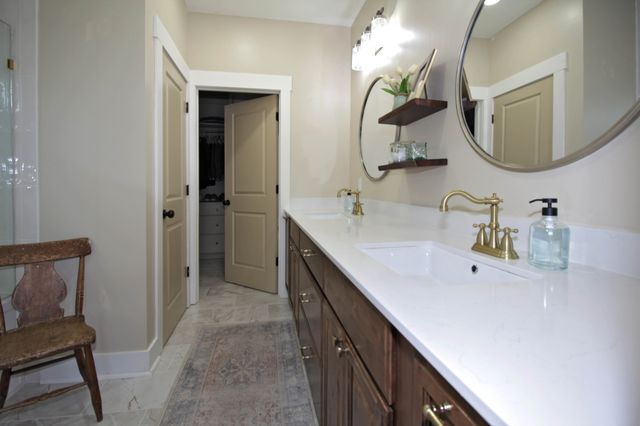 5142 Cross Plains Rd, White House, TN 37188