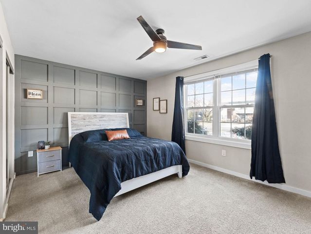 22 SAWOOD DR, Sicklerville, NJ 08081