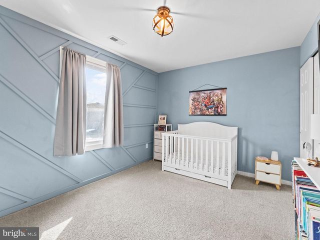 22 SAWOOD DR, Sicklerville, NJ 08081