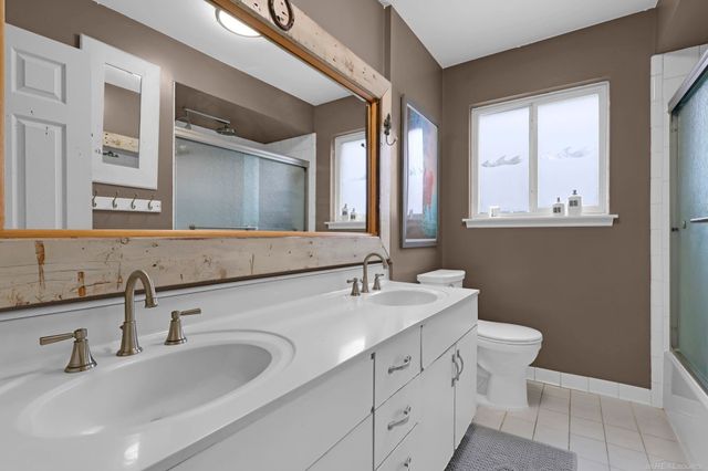 45077 Hecker Drive, Utica, MI 48317