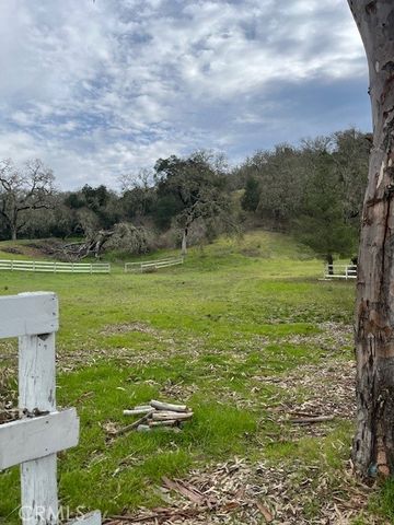 10905 Escondido, Atascadero, CA 93422