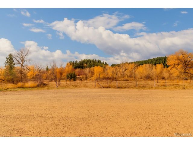 8775 Streamcrest Dr, Boulder, CO 80302