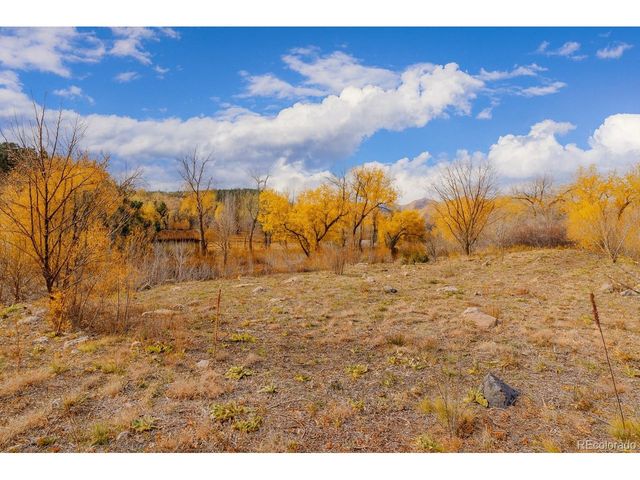 8775 Streamcrest Dr, Boulder, CO 80302