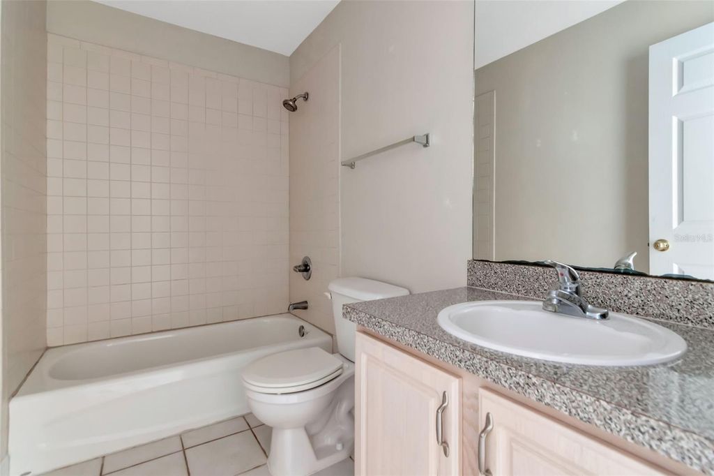 Image 18 of property listing at 3128 SANTORINI COURT, Tampa, FL 33611