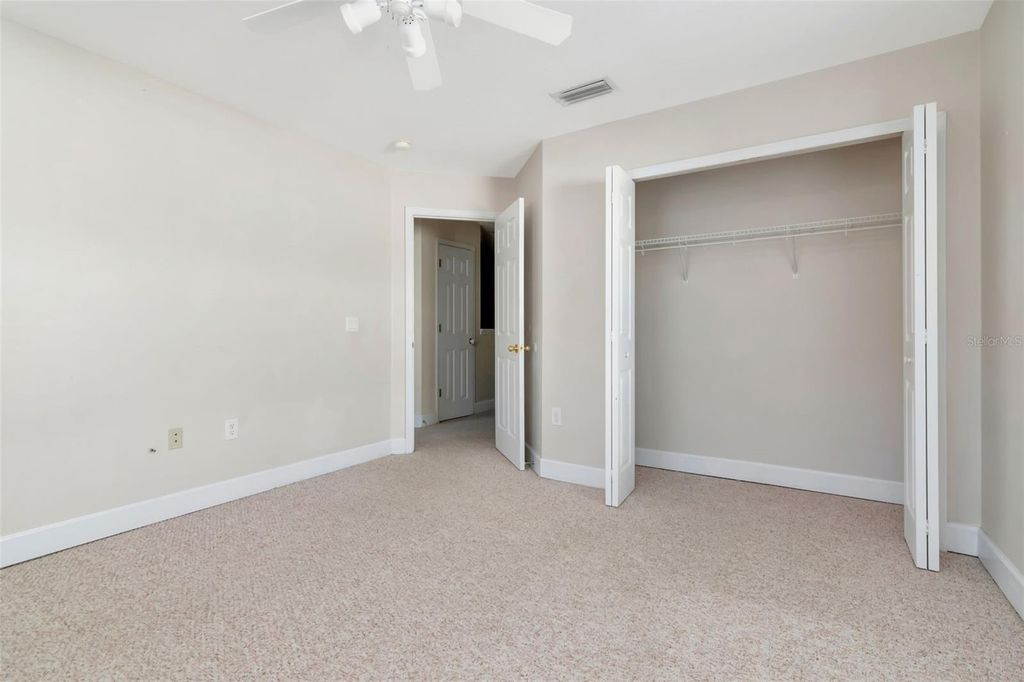 Image 20 of property listing at 3128 SANTORINI COURT, Tampa, FL 33611