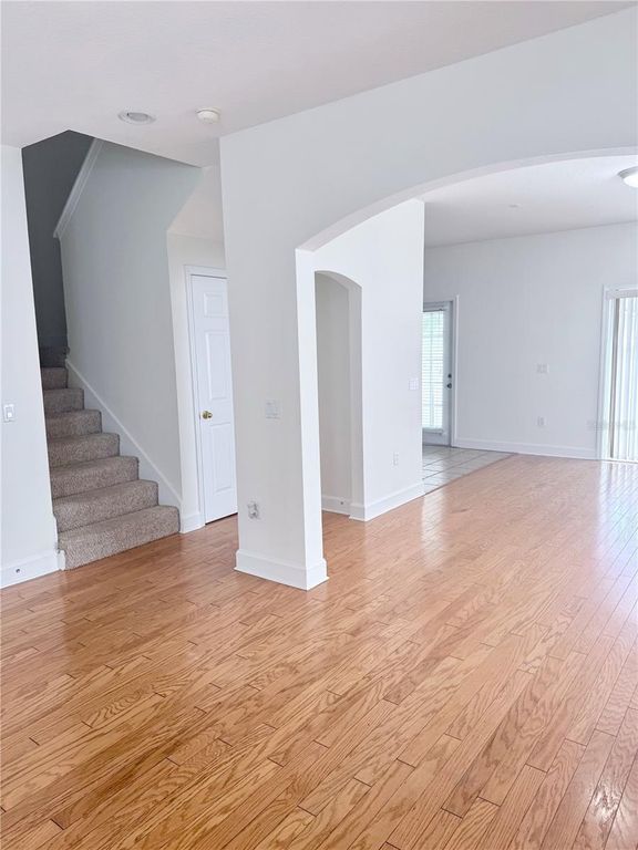 Image 4 of property listing at 3128 SANTORINI COURT, Tampa, FL 33611