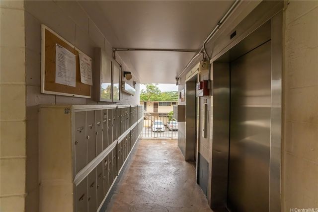 95-061 Waikalani Drive D505, Mililani, HI 96789