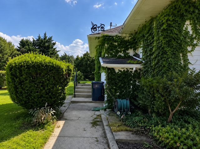 316 E Madison Street, Lombard, IL 60148