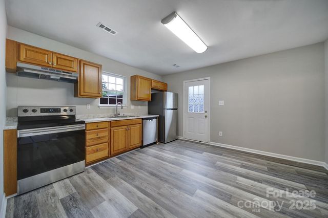 3309 Morning Drive, Charlotte, NC 28208