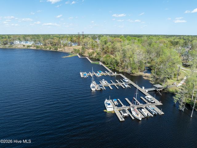 662 Jenoa Loop, Castle Hayne, NC 28429