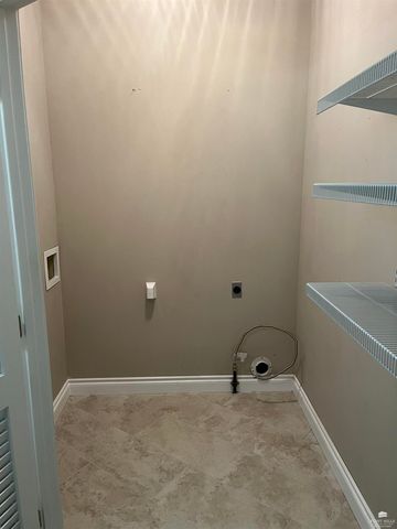 4105 Wycliffe Drive, Manhattan, KS 66503