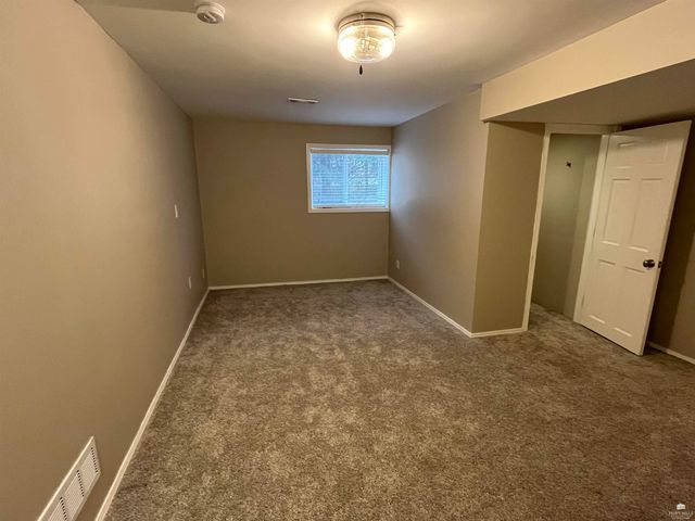 4105 Wycliffe Drive, Manhattan, KS 66503